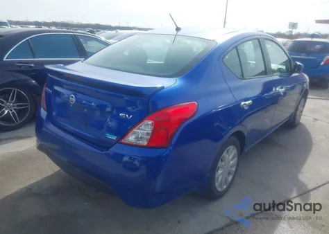 2015 Nissan Versa 1.6 Sv z USA, uszkodzony, nr VIN 3N1CN7AP6FL943379